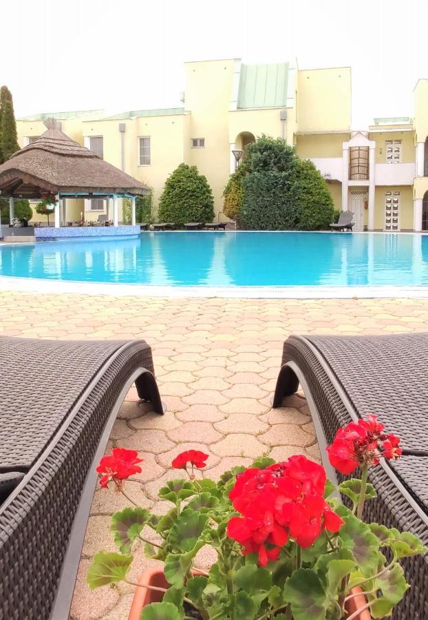 Helena Studio Apartman Siofok Exterior photo